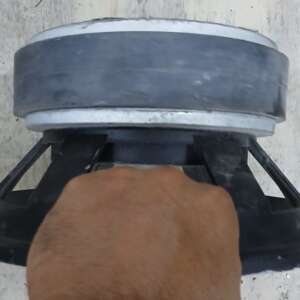 Bumper Speaker - 10" - 800w - 4 ohm - Needs repair - Image 4