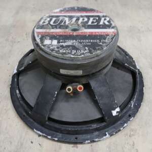 15" Speaker Bumper  - 15" - 800w - 8 ohm - Needs repair - Image 3